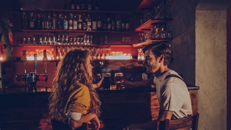 bar celibataire lyon|Top des bars où sortir boire un verre quand on est célibataire à Lyon